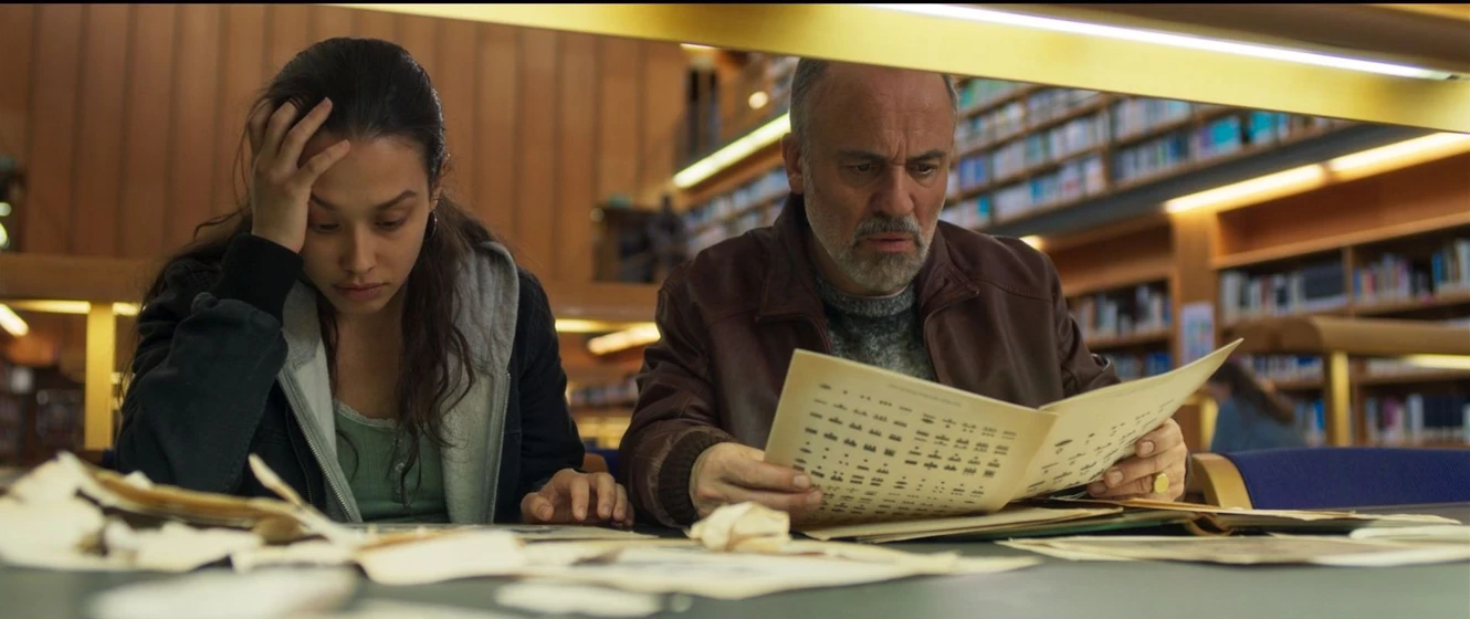 Javier Gutiérrez y Natalia Azahara en estacion-rocafort