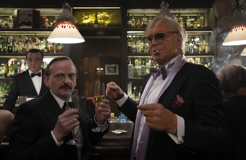 Mickey Rourke y Milan Peschel en the-palace