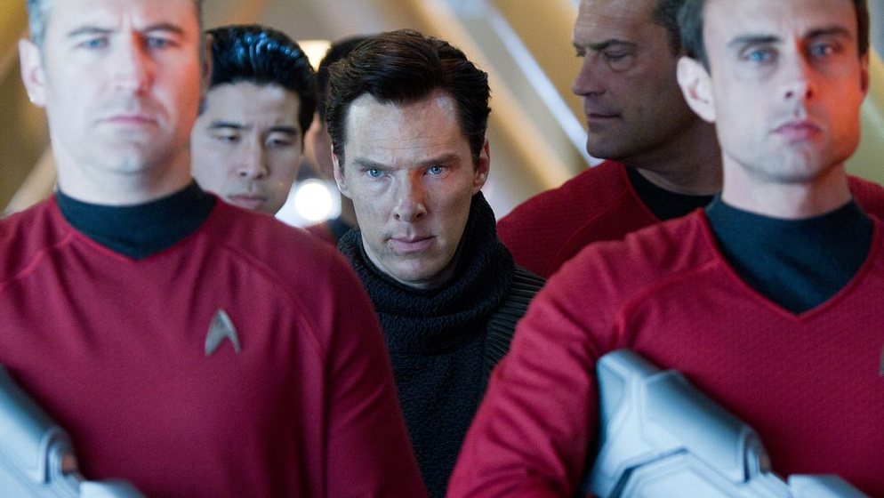 Benedict Cumberbatch en Star Trek. En la oscuridad