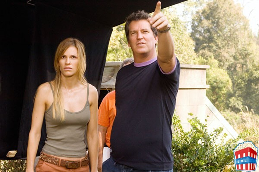 Stephen Hopkins y Hilary Swank en La Cosecha