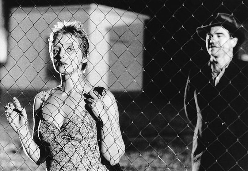 Hilmar Thate y Katharina Thalbach en Angels of Iron