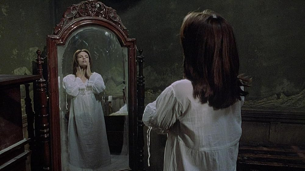 Ashley Laurence en warlock-iii-el-final-de-la-inocencia