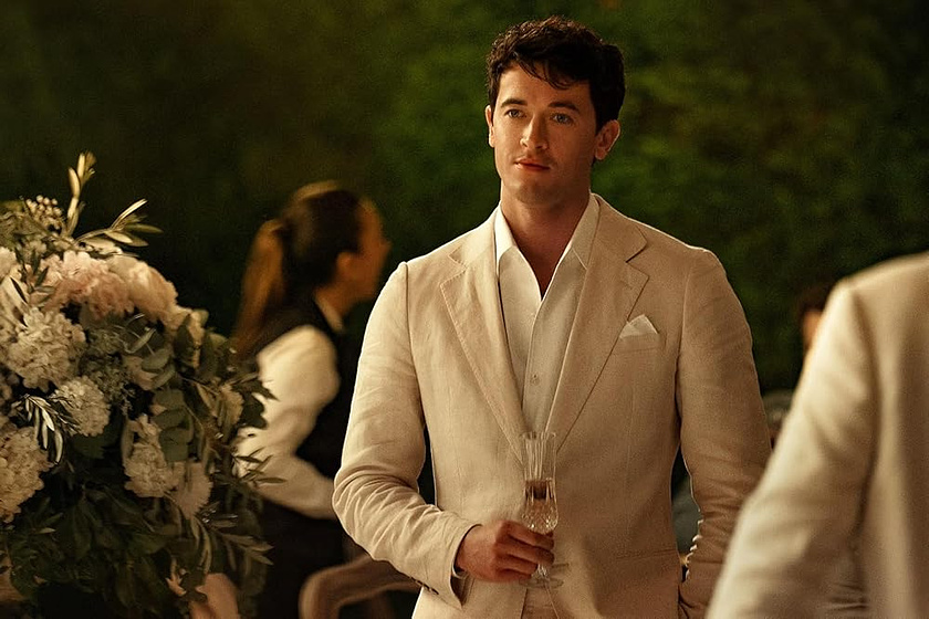 Tom Blyth en gente-que-conocemos-en-vacaciones