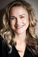 picture of actor Pip Edwards