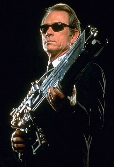 Tommy Lee Jones en Hombres de Negro