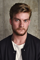 picture of actor Jake Weary