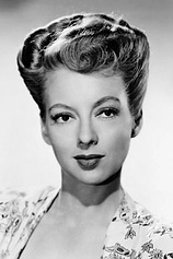 photo of person Evelyn Keyes