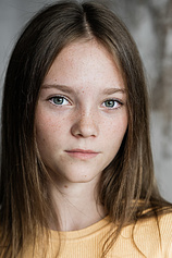 picture of actor Mae Higgins