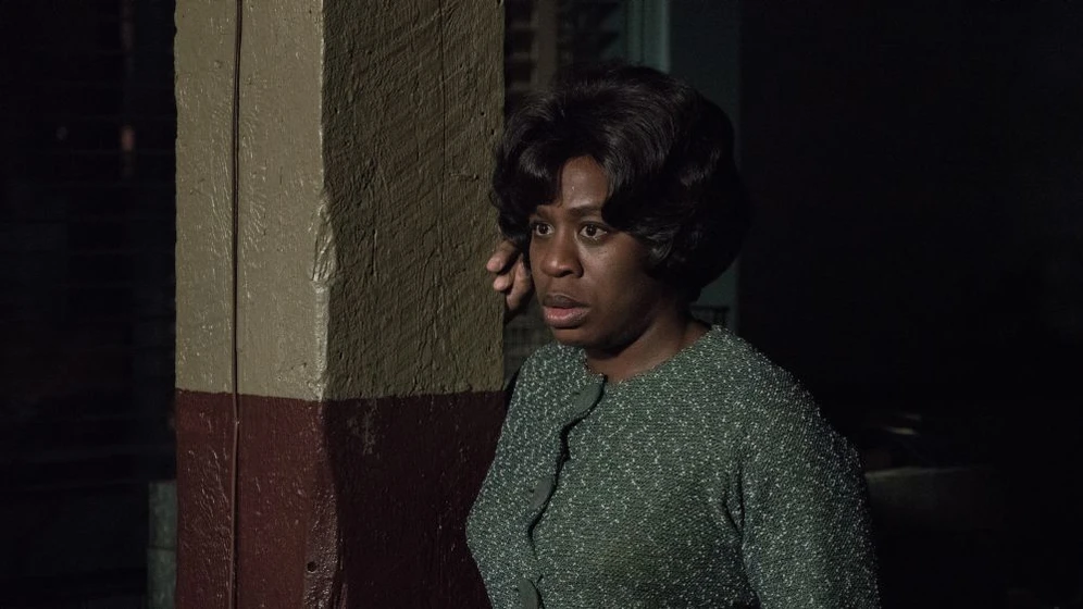 Uzo Aduba en american-pastoral-pastoral-americana