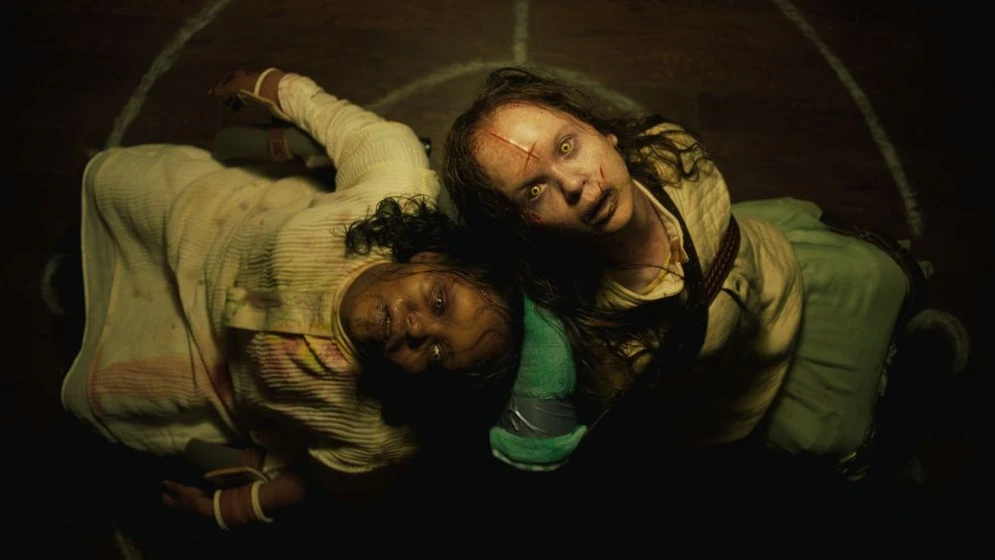 Lidya Jewett y Olivia Marcum en el-exorcista-el-creyente
