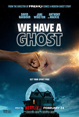 poster of movie Un Fantasma anda suelto por casa