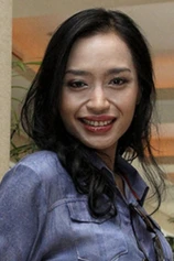 Foto de Tya Subiakto Satrio