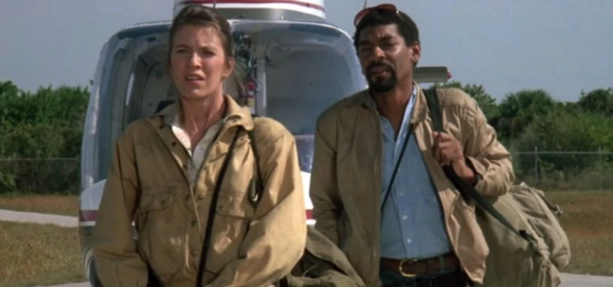 Lori Cardille y Terry Alexander en El Día de los Muertos