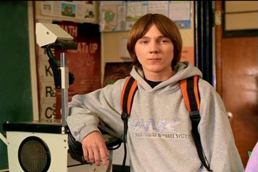 Paul Dano en Demasiado Joven Para Ser Padre