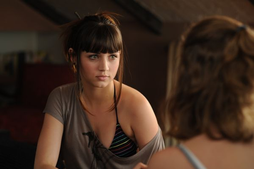 Ana de Armas en Mentiras y Gordas