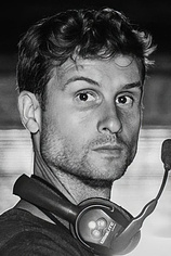 photo of person Jonathan van Tulleken