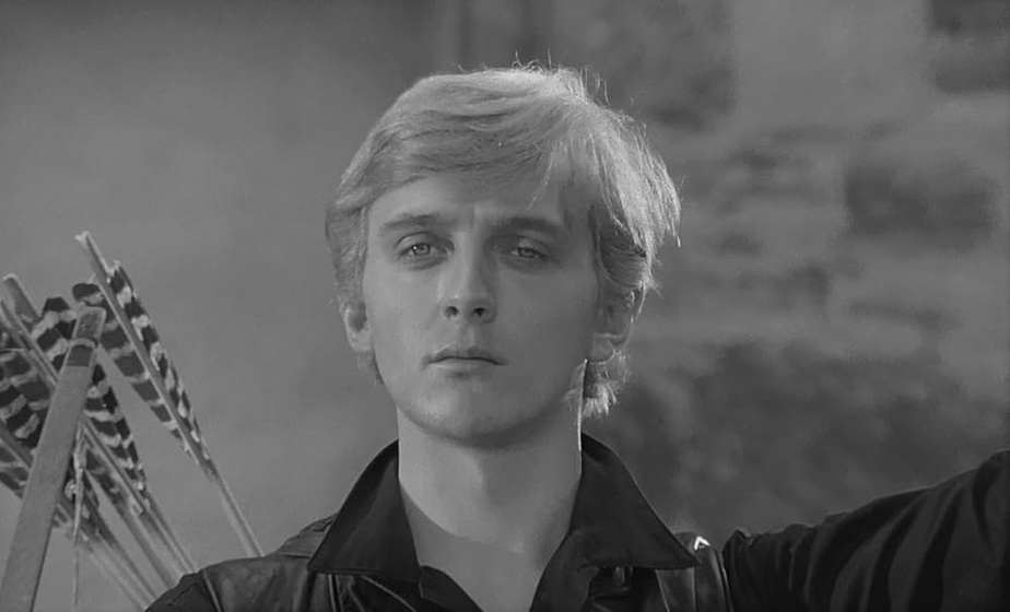 David Hemmings en El Ojo del Diablo