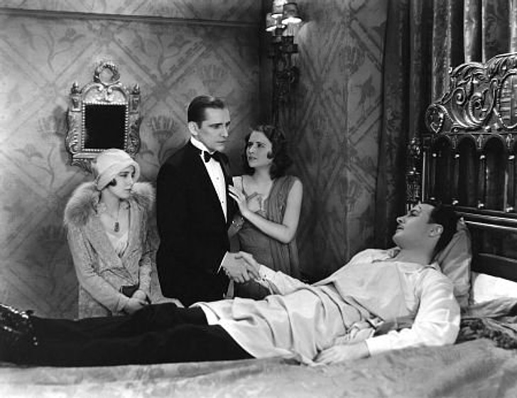 Barbara Stanwyck en La Puerta Cerrada