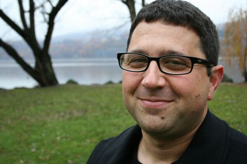 Seth Kramer en The Linguists