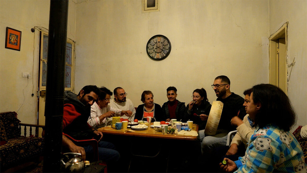 Imagen de shapes-of-normal-human-beings