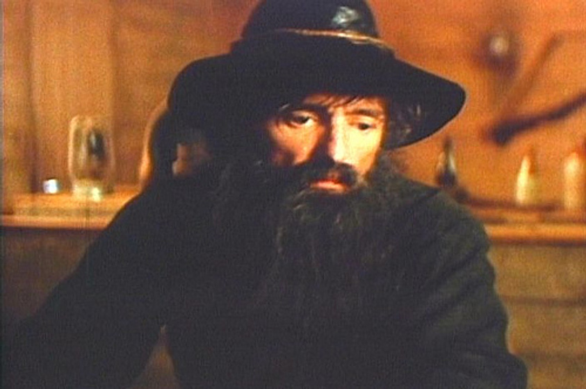 Dennis Hopper en Mad Morgan
