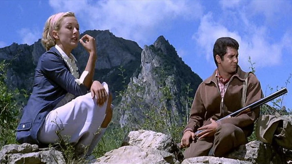 José Suárez y María Mahor en la-montana-rebelde