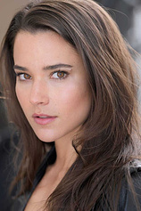 picture of actor Rhiannon Fish