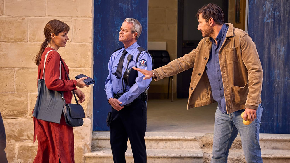 Anthony Edridge, Katharina Nesytowa y Michael Epp en Un Verano en Malta