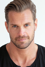 picture of actor Stephen Huszar