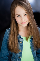 picture of actor Chelsea Miller