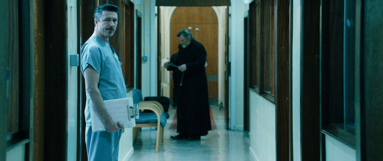 Brendan Gleeson y Aidan Gillen en Calvary