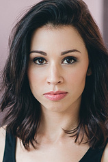 picture of actor Julia Dyan