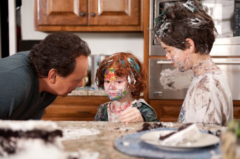 Billy Crystal, Joshua Rush y Kyle Harrison Breitkopf en Abuelos al poder