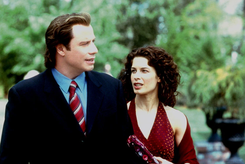 John Travolta en falsa-identidad