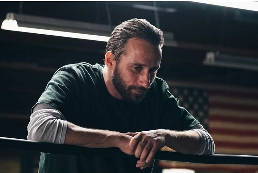 Matthias Schoenaerts en hermanos-de-sangre-2021