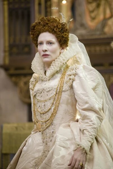 Cate Blanchett en Elizabeth. La Edad de Oro