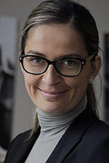 photo of person Emma Lustres