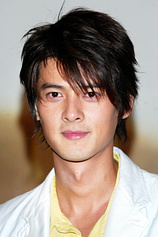 picture of actor Dylan Kuo