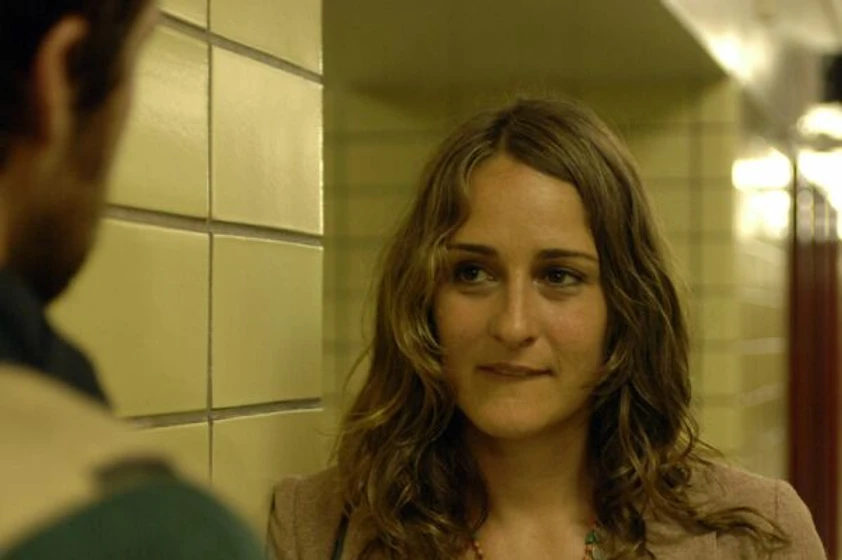 Tina Holmes en half-nelson