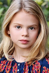 picture of actor Scarlett Fernandez