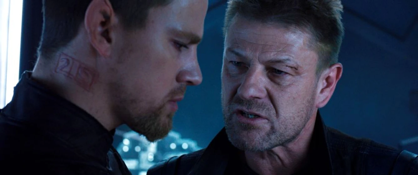 Sean Bean y Channing Tatum en el-destino-de-jupiter