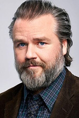photo of person Tyler Labine