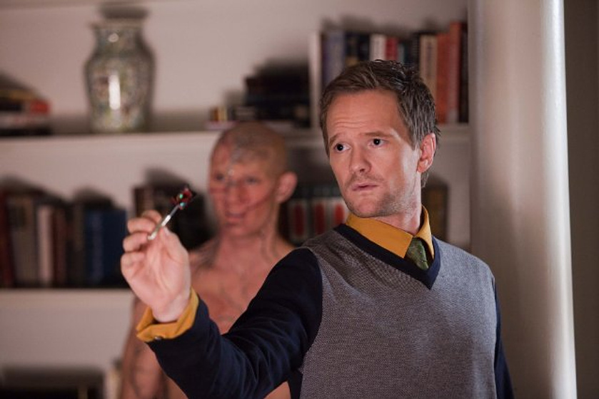 Neil Patrick Harris y Alex Pettyfer en El Corazón de la Bestia