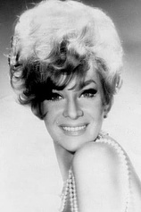 picture of actor Kaye Stevens