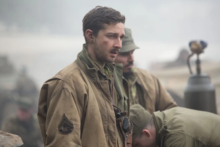 Shia LaBeouf en corazones-de-acero