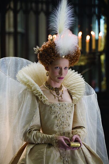 Cate Blanchett en Elizabeth. La Edad de Oro