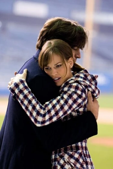 Hilary Swank en P.D. Te quiero