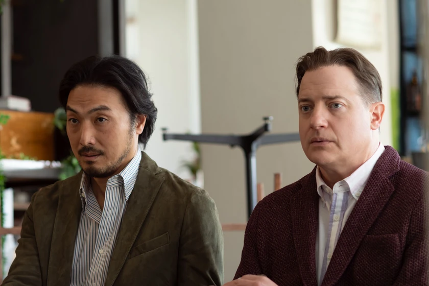 Brendan Fraser y Takehiro Hira en rental-family-familia-de-alquiler
