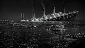 still of content La Ultima Noche del Titanic