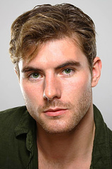picture of actor Christian Howard